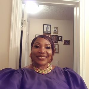 Meet your Posher, Antoinette